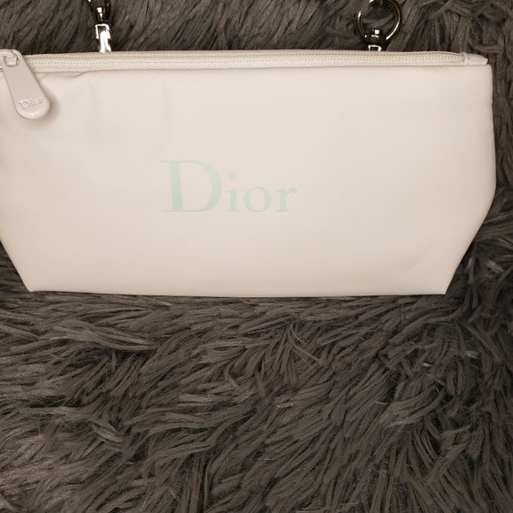 Christian Dior Bag - Picture 4 of 10
